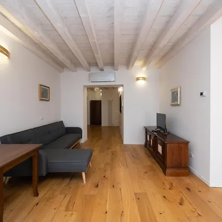 Appartamento Baia Azzurra Lejlighed